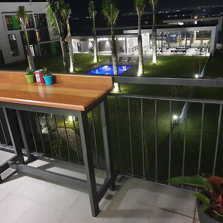Ballito Luxury Apartment ภายนอก รูปภาพ